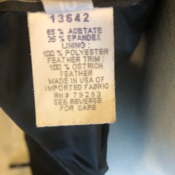 Alex Evening US women size10 black cocktail dress with ostrich feather detailing - Picture 5 of 6